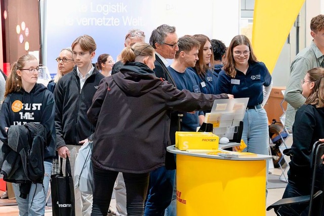 Ein Rundgang ber die Messe lohnt sich...n nchsten Karriereschritt gehen will.  | Foto: CSK-Foto