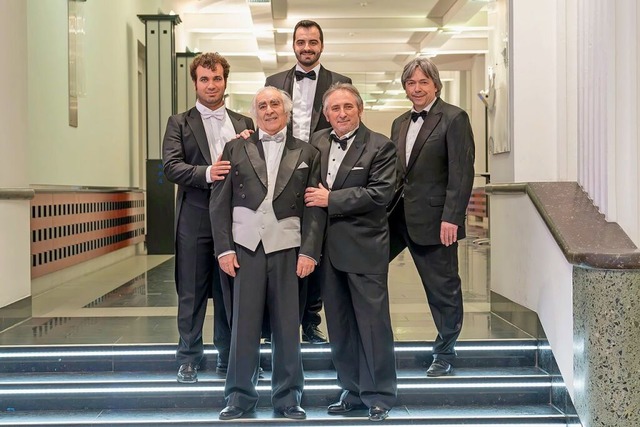 Die fnf Tenre wollen mit der Musik a...m im Bad Krozinger Kurhaus begeistern.  | Foto: Privat