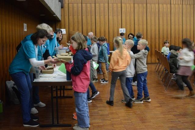 Faszinierende Phnomene wie Urknall und schwarze Lcher waren Thema der Kinderuni Grenzach-Wyhlen