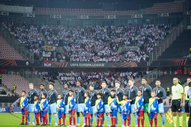Schlagstcke gegen SC-Freiburg-Fans in Nizza