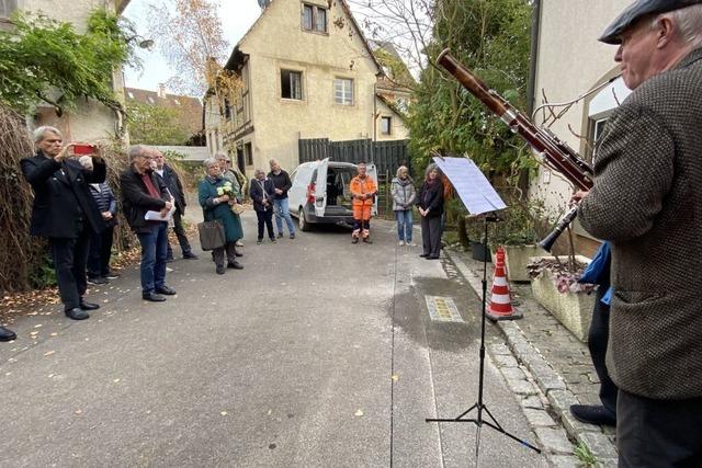 Neue Stolpersteine in Efringen-Kirchen erinnern an vertriebene Familien