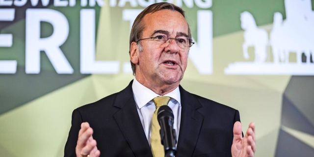 „Unsere Art zu leben ist in Gefa...torius (SPD) bei der Bundeswehrtagung. | Foto: Christoph Soeder/dpa „Unsere Art zu leben ist in Gefa...torius (SPD) bei der Bundeswehrtagung. | Foto: Christoph Soeder/dpa