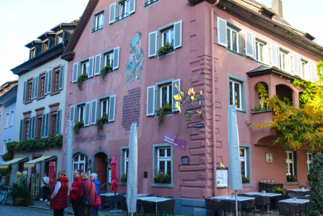 Gasthaus Lwen in Staufen schliet: 