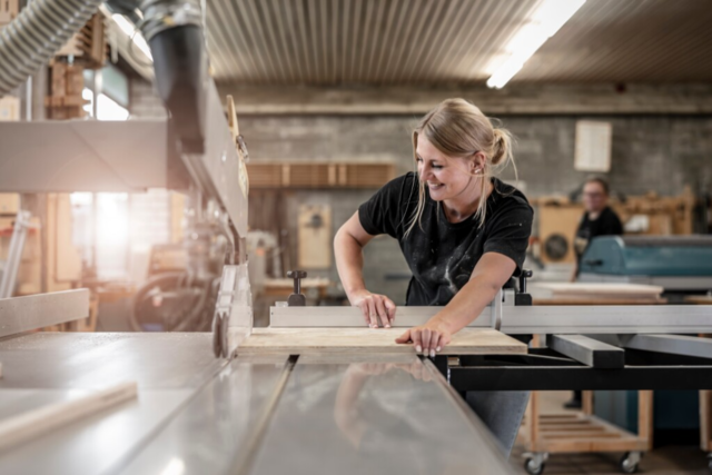 Erfolg im Handwerk: Wie die Handwerkskammer Freiburg junge Frauen im Handwerk untersttzt