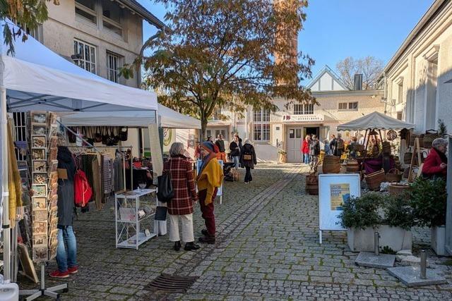 Beim Kunsthandwerksmarkt in Weil beweisen die Organisatorinnen wieder Sprsinn