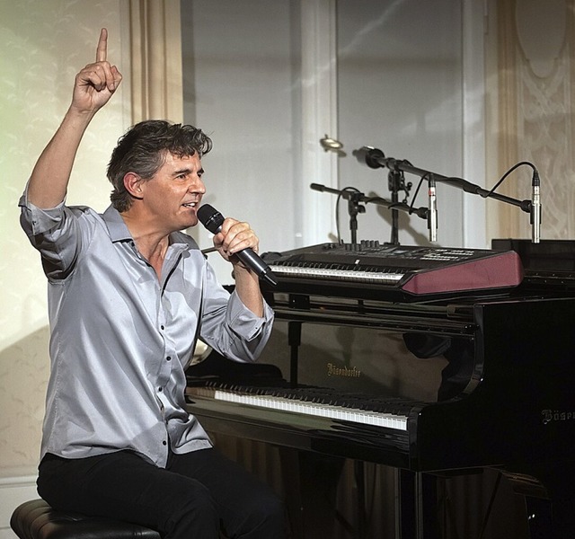 Von Narren und Normen hat der Liederma...gel im Festsaal im Bonndorfer Schloss.  | Foto: Wolfgang Scheu