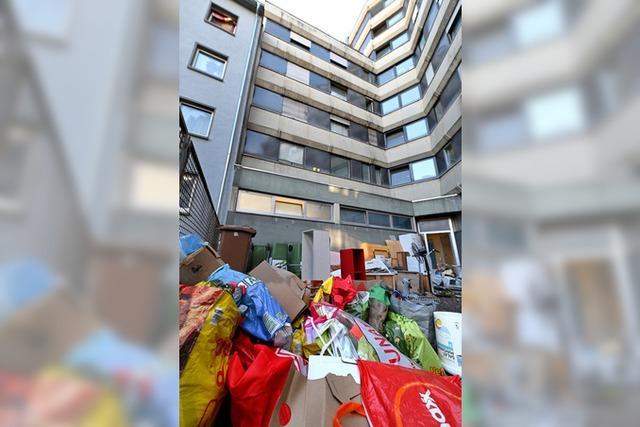 Schweizer Eigentmer der verlotternden Immobilie in Freiburg-Sthlinger ignoriert Stadt und Politik