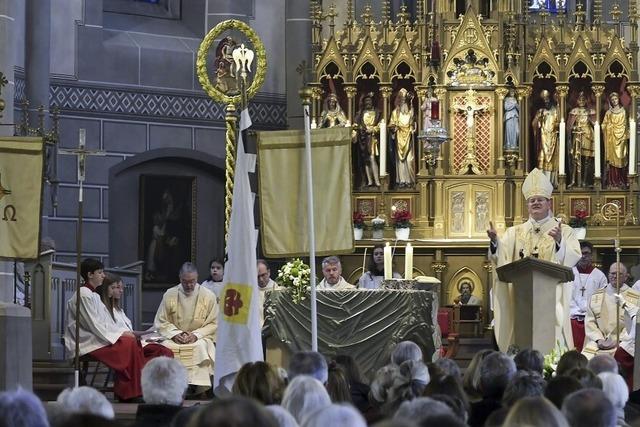 Feier mit Erzbischof Burger zu 750 Jahre St. Martin in Staufen