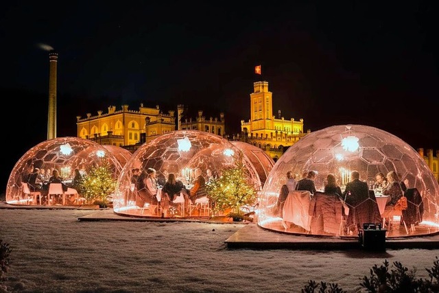 Winterlicher Genuss in den Fondue-Iglus im Garten des Feldschlsschen Restaurant  | Foto: Feldschlsschen Getrnke AG