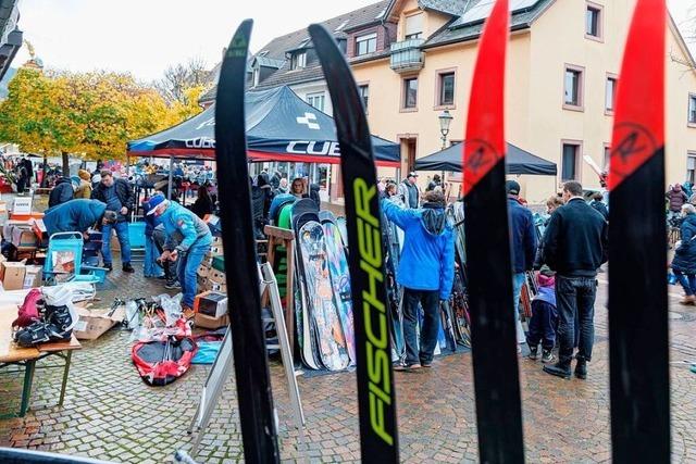 Fotos: So war es in Kirchzarten beim verkaufsoffenen Sonntag und Brettlemarkt