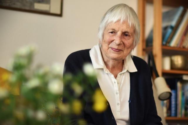 Diese 93-jhrige Freiburgerin lehrt seit einem halben Jahrhundert an der Volkshochschule