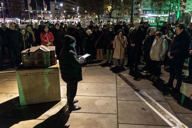 Jdisches Leben ist auch in Freiburg nur noch mit Polizeischutz mglich