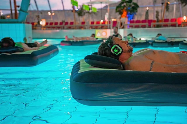 Ein medatives Gefhl von Schwerelosigk...reibt und dabei sanfter Musik lauscht.  | Foto: Badeparadies Schwarzwald