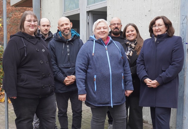 Der Klteschutz fr Menschen ohne Obda...gsamt) und Ingrid Oswald (Landratsamt)  | Foto: Stadt Lahr 