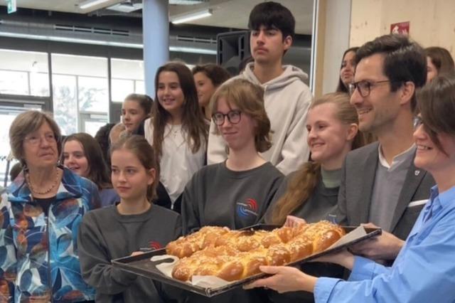 Die Staudinger-Gesamtschule in Freiburg-Haslach feiert Einweihung des zweiten Bauabschnitts
