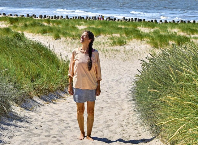 Alleine am Strand? Wer ungestört sein ...te außerhalb der Ferienzeit verreisen. | Foto: IMAGO/Action Pictures Alleine am Strand? Wer ungestört sein ...te außerhalb der Ferienzeit verreisen. | Foto: IMAGO/Action Pictures