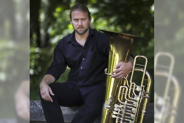 Der Musikverein Fahrnau ldt zum Konzert mit dem international renommierten Tubisten Andreas Martin Hofmeir