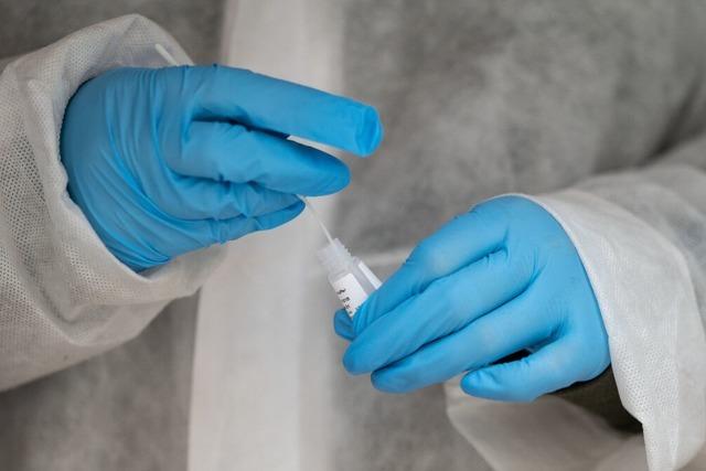 Groer Betrug mit Corona-Tests in Lrrach und Zell: Angeklagter bekommt mildes Urteil