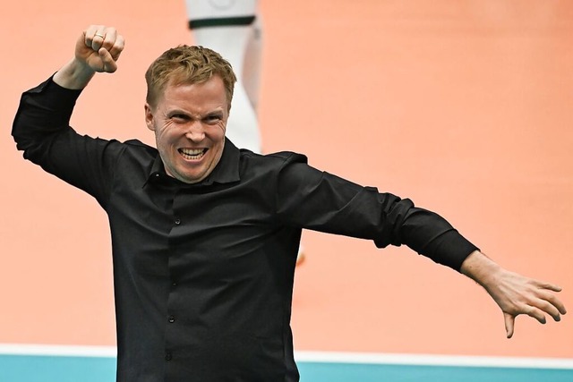 Kommt es am Mittwoch beim Gastspiel in...m Freiburger Trainer Jakob Schnhagen?  | Foto: Achim Keller