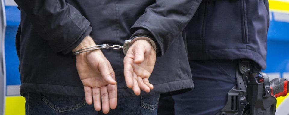 Drogenfahrt in Offenburg endet mit Widerstand gegen Polizei: 29-Jhriger wehrt sich massiv gegen Blutentnahme