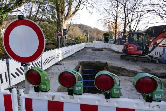 Kein Durchkommen mehr in Staufen wegen Bauarbeiten in der Neumagenstrae