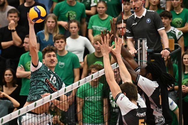 Freiburger Volleyballer Freiburg scheitern bei Netzhoppers am strksten Aufschlger der Bundesliga