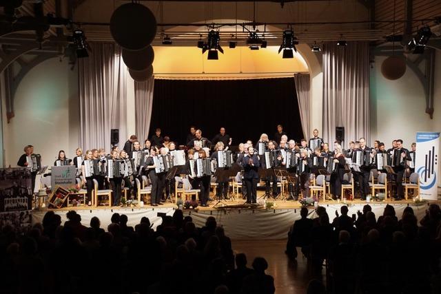 Abschied unter Weltmeistern: Ronny Fugmann gibt die Leitung eines Orchesters ab – ein letzter Auftritt ist am Samstag