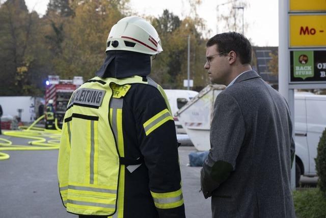 Feuer im Netto-Markt in Badenweiler – Polizei ermittelt, auch wegen mglicher Brandstiftung und Nazi-Symbolen