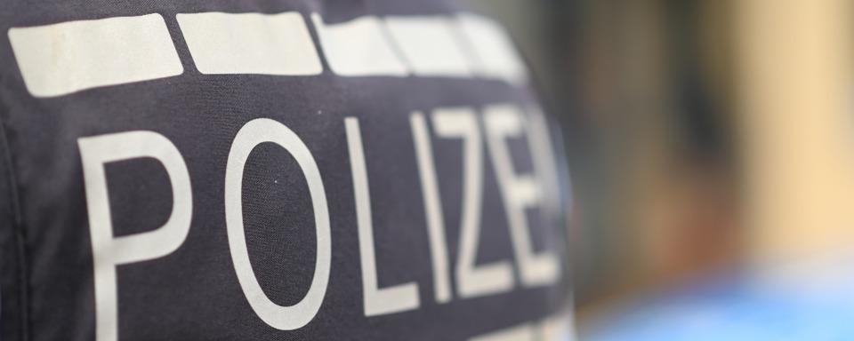 Audi-Fahrer bersieht Radfahrer und verursacht Unfall in Lrrach