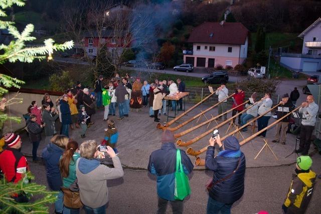 Im Oberen Kandertal wird die Vorweihnachtszeit mit zwei besonderen Veranstaltungen eingelutet