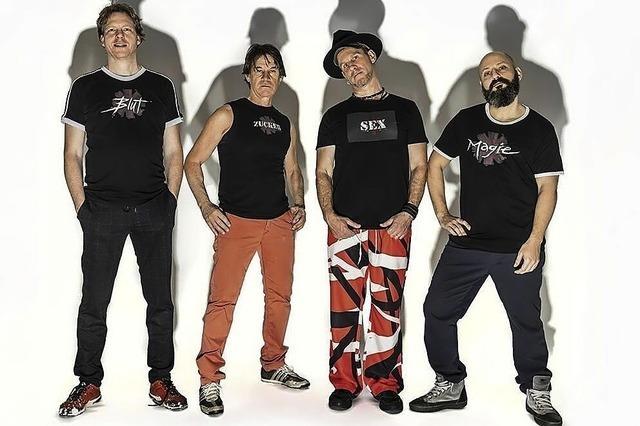 Blut Zucker Sex Magie spielen im Schlosskeller Emmendingen das RHCP-Album Californication