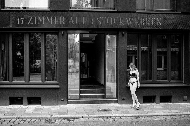 Offenburg zeigt Ausstellung zu gesellschaftlichem Tabuthema: Frauen in der Prostitution
