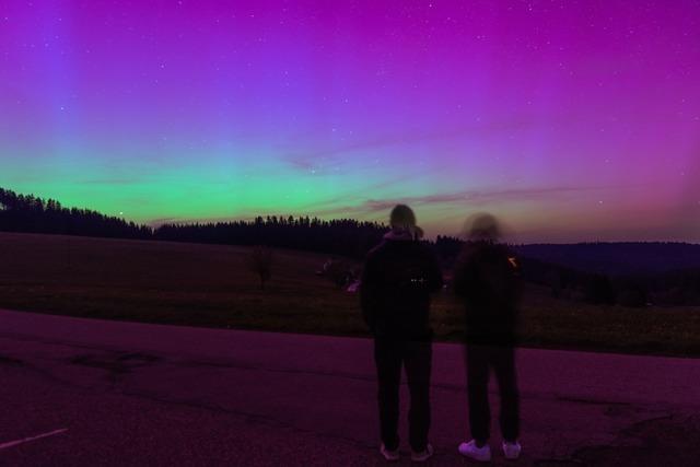Polarlichter ber Sdbaden – das sind eure Bilder des bunten Himmelsleuchten