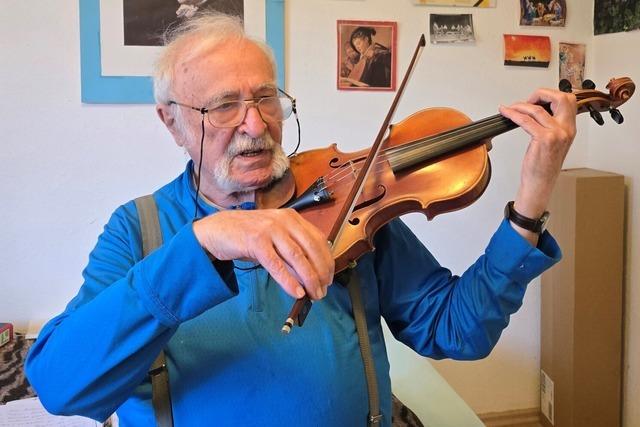Geige und Garten halten Horst Krmer aus Seppenhofen jung