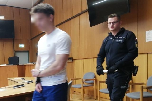 Prozess in Offenburg: Tankstellenruber droht lange Gefngnisstrafe