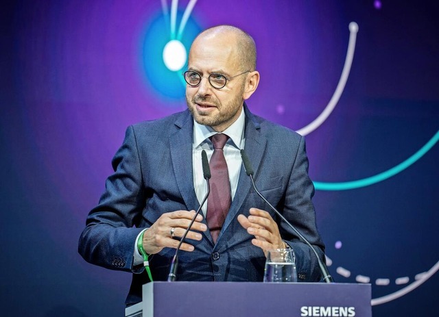 Erwartet rasche Ausschreibungen für di...zeiten für die benötigten Gasturbinen. | Foto: Kay Nietfeld/dpa Erwartet rasche Ausschreibungen für di...zeiten für die benötigten Gasturbinen. | Foto: Kay Nietfeld/dpa