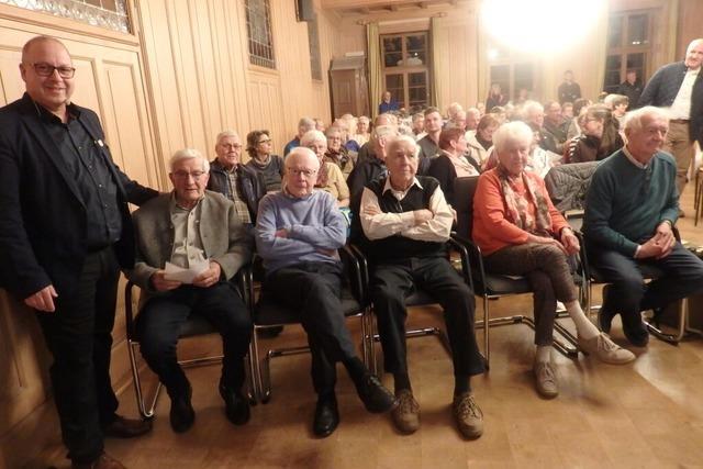 Die Ausstellung "Fenster in die Vergangenheit" will die Erinnerungskultur in Mnstertal bewahren