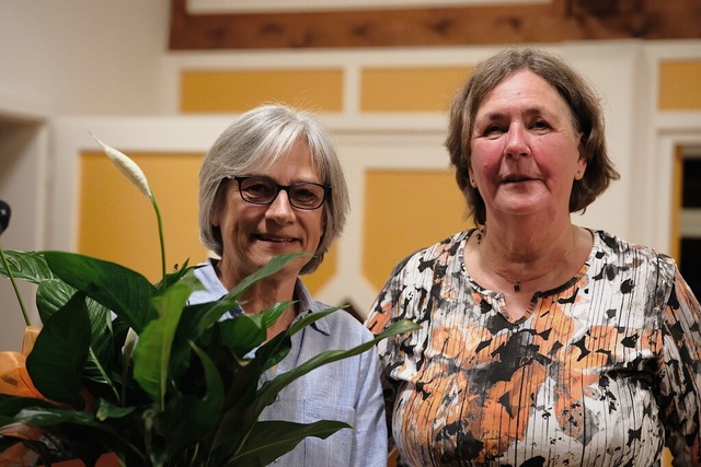 Eva-Maria Rolfes (links) und Regina Darmosz  | Foto: Andrea Vadas