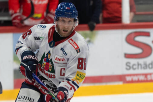 Dmpfer in Weiden: EHC Freiburg verliert das siebte Spiel in Serie