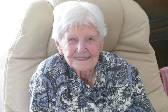 Zehn Jahrzehnte schon ist Lesen ein Mittelpunkt im Leben von Marlise Raschdorff aus Herbolzheim