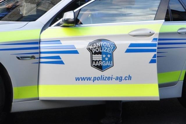 Kantonspolizei Aargau nimmt in Wallbach drei sehr junge mutmaliche Einbrecher fest