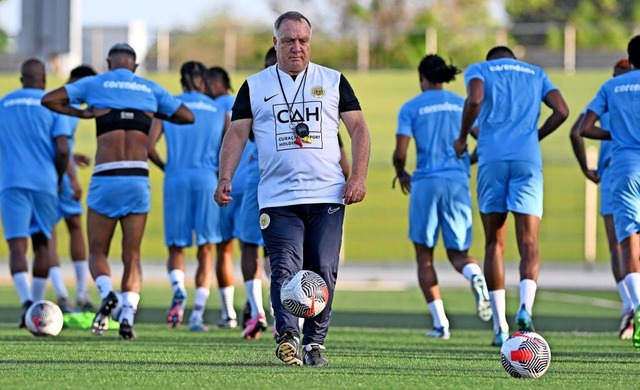 WM-Träume im Urlaubsparadies: Trainer ...mit Curaçao das Weltturnier erreichen. | Foto: IMAGO/ANP WM-Träume im Urlaubsparadies: Trainer ...mit Curaçao das Weltturnier erreichen. | Foto: IMAGO/ANP