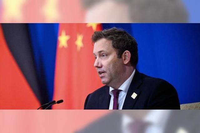 Klingbeil fordert in China Zugang zu wichtigen Rohstoffen