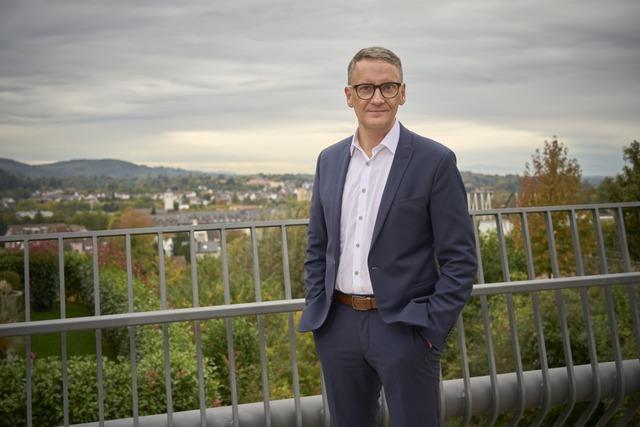 Lahrs Oberbrgermeister  Markus Ibert setzt auf Sparen und Investieren