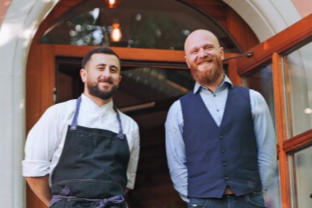 Zwei Georgier erfllen sich ihren Traum vom eigenen Restaurant