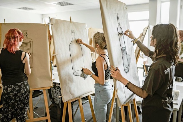 Das beliebte Fach &#8222;Freies Zeichn...r Akademie fr Kommunikation Freiburg.  | Foto: AfK Stefan Johnen