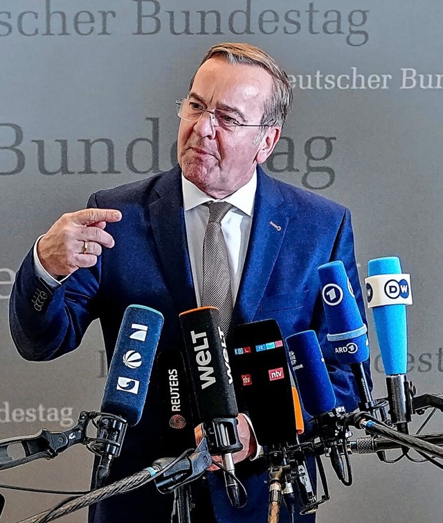 Spricht vor Journalisten: Verteidigungsminister Boris Pistorius (SPD) . | Foto: Kay Nietfeld/dpa Spricht vor Journalisten: Verteidigungsminister Boris Pistorius (SPD) . | Foto: Kay Nietfeld/dpa