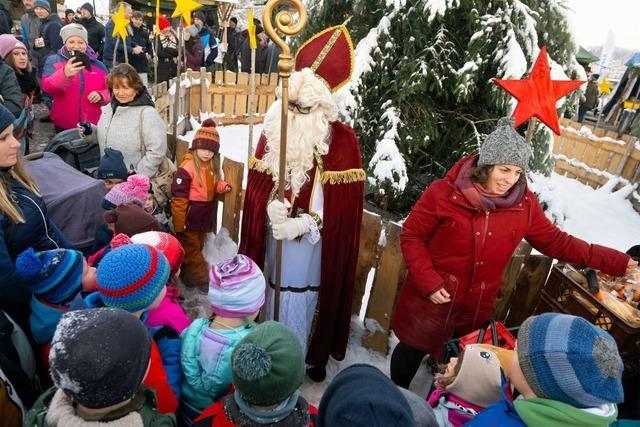 Lichterglanz erhellt die Adventszeit
