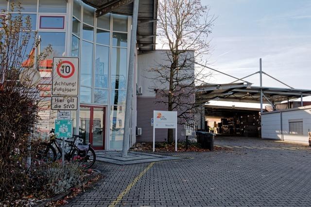 Kritik an der geplanten Schlieung des Endinger DS-Smith-Werks