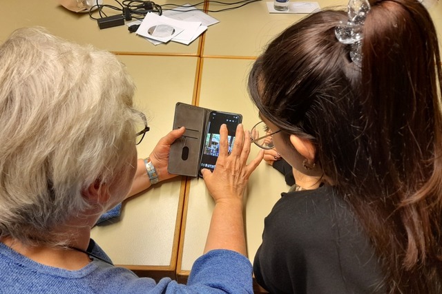 Untersttzung beim Umgang mit dem Smar...Lahrer Mehrgenerationenhauses mglich.  | Foto: Stadt Lahr